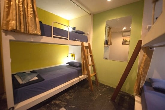 Hostel Room Decoration TIps